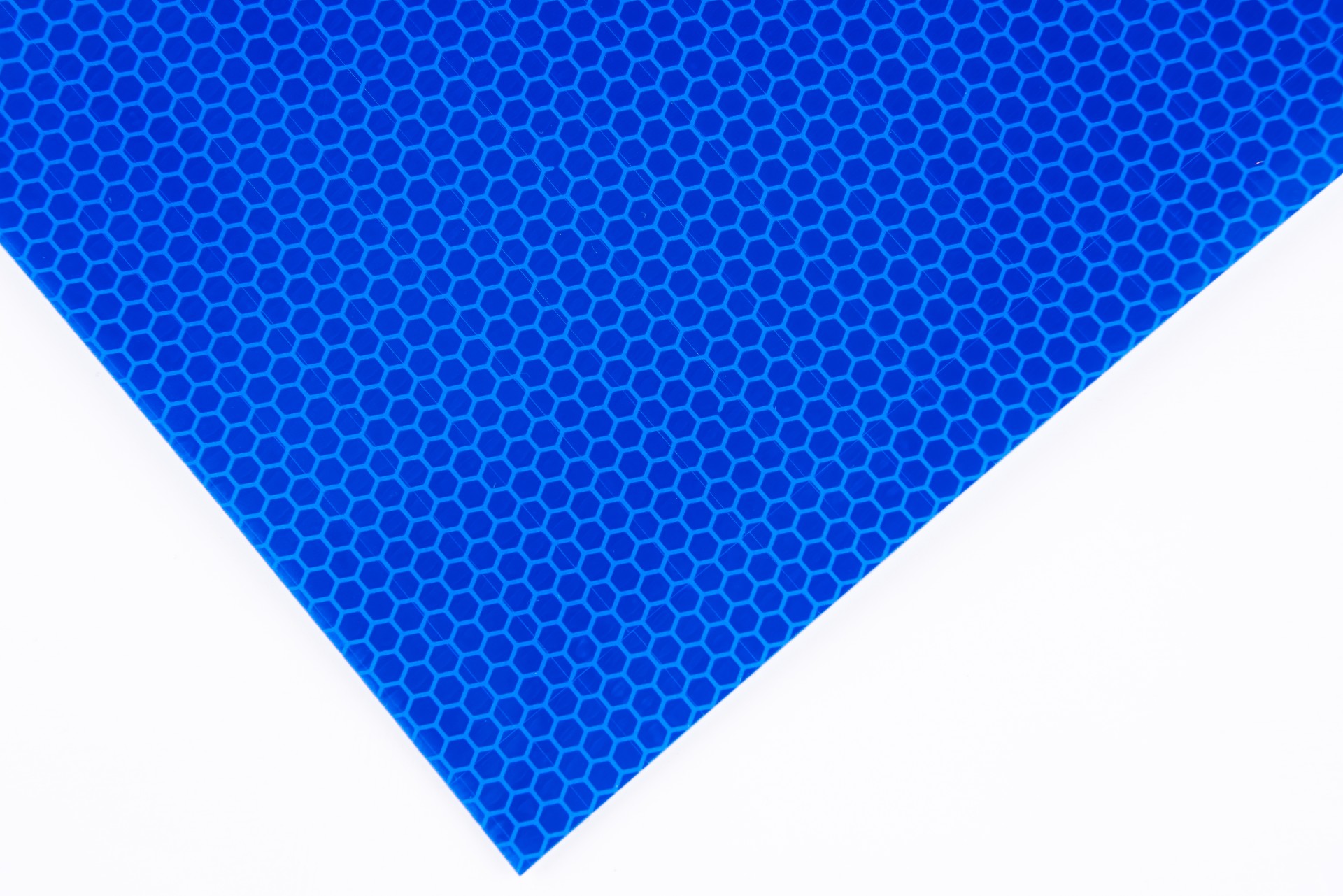 matériau réfléchissant bleu